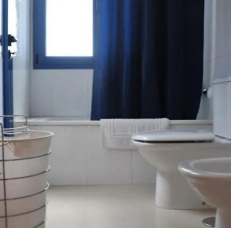 Villa In Playa Blanca Sleeps 4 Includes Air Con And Wifi 2 *